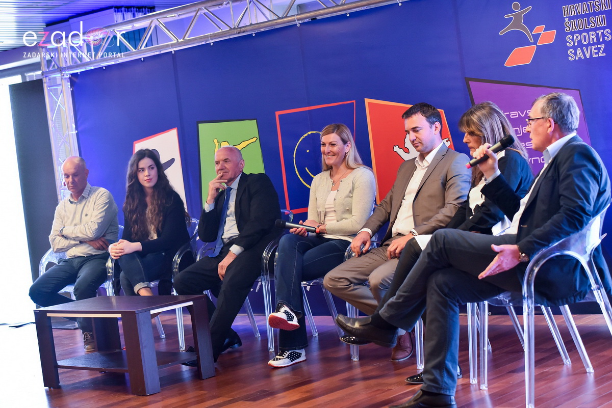 Na Višnjiku održana javna radionica “Zdravstveno usmjerena tjelesna aktivnost učenika” (ZUTA) Na Višnjiku održana javna radionica “Zdravstveno usmjerena tjelesna aktivnost učenika” (ZUTA)