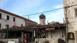 Skradin romantičan mediteranski grad na desnoj obali rijeke Krke Skradin romantičan mediteranski grad na desnoj obali rijeke Krke