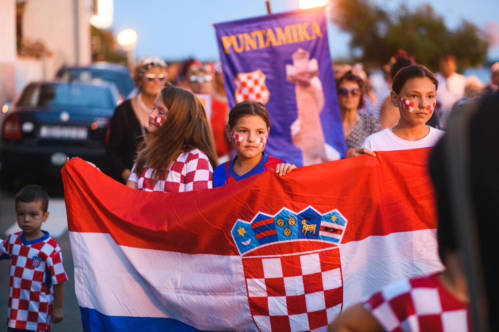 Prvi zadarski ljetni karneval u Diklu