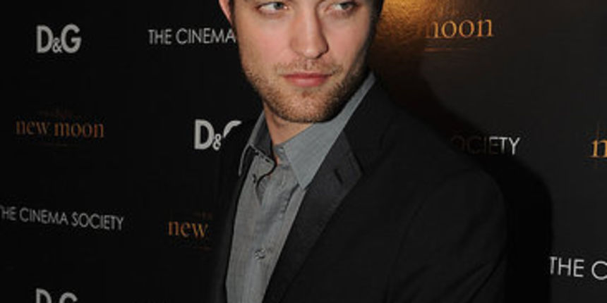 Robert Pattinson (coutorture.com)