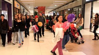 Image 685819 (auto) Image 685819 (auto)