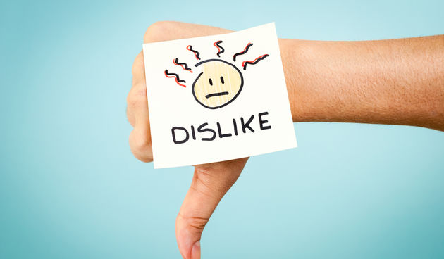Dislike, Facebook
