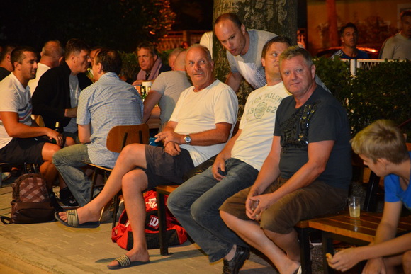 U povodu blagdana Kraljice Mira u Stanovima odigrana utakmica između liječnika i predstavnika Gradske uprave, Foto: Iva Perinčić