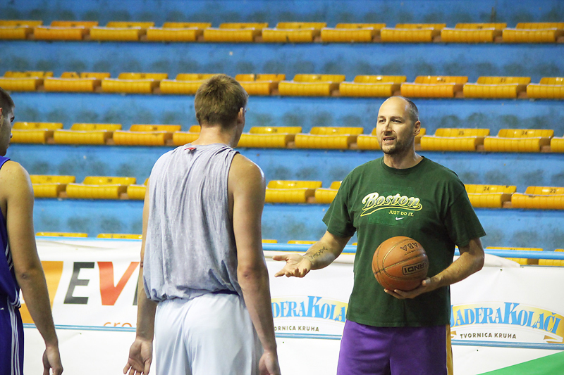 Jazine: Dino Radja trenirao s igracima Zadra, foto: Sasa Cuka Jazine: Dino Radja trenirao s igracima Zadra, foto: Sasa Cuka
