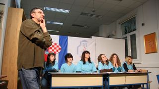 Prezentacija ucenica Medicinske skole Ante Kuzmanica na Megaconference Jr. 2010, Foto: Antonela Vitlov