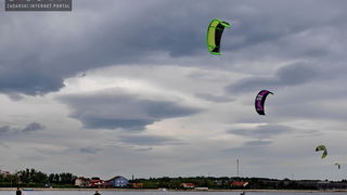 Kiteri guštali u refulima ninske bure Kiteri guštali u refulima ninske bure