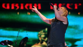 Slavonski Brod, 090509.
I druge veceri na Mega bikers susretima okupilo se oko 20 000 posjetitelja na plazi Poloj uz Savu. Zvjezde veceri bili su kultni britanski band Uriah Heep. Osim njih nastupili su Van Gogh, Opca opasnost, Hard time, trio ZZ Top, Off Slavonski Brod, 090509.
I druge veceri na Mega bikers susretima okupilo se oko 20 000 posjetitelja na plazi Poloj uz Savu. Zvjezde veceri bili su kultni britanski band Uriah Heep. Osim njih nastupili su Van Gogh, Opca opasnost, Hard time, trio ZZ Top, Off