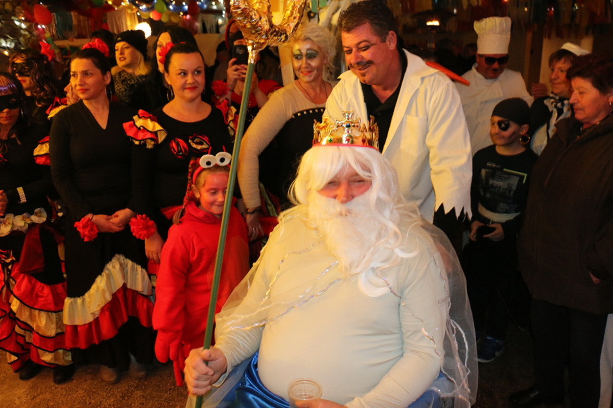 Virske maškare 2018: Defile maškaranih skupina i fešta uz “Koktelse”