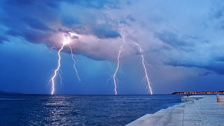 Dolazak hladne fronte, ciklona Zadro, Orgulje, Zadar Dolazak hladne fronte, ciklona Zadro, Orgulje, Zadar