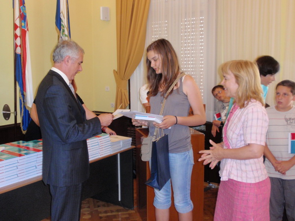 Dodjela priznanja ucenicima osnovnih skola, Foto: Karla Soric