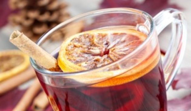 Topli napitak, rum punč, foto: kolektiva.hr