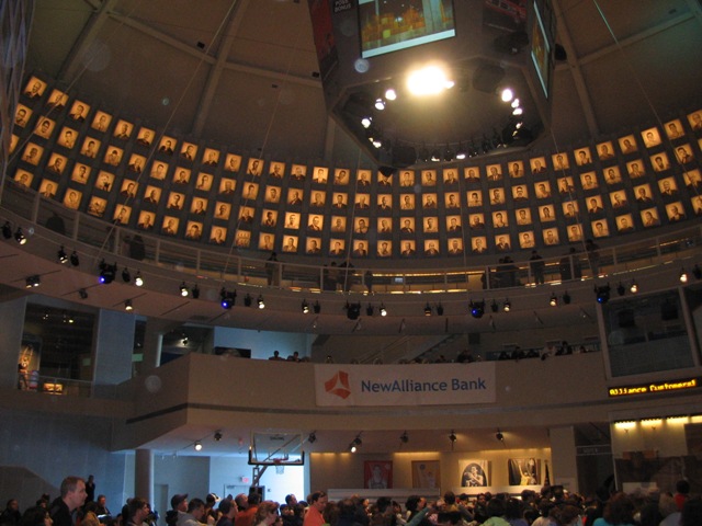 Image 1182515 (auto) Image 1182515 (auto)