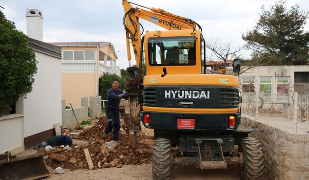 Radovi na II. i III. fazi vodovodnog i kanalizacijskog sustava otoka Vira