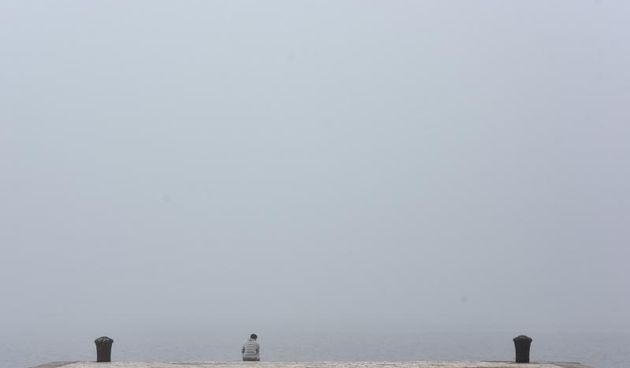 Zadar – Gusta magla vec duze vrijeme se zadrzava nad gradom. Photo: Dino Stanin/PIXSELL