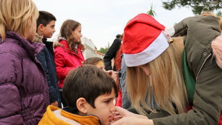 Sveti Nikola darivao mališane na Viru, Krampus bez posla Sveti Nikola darivao mališane na Viru, Krampus bez posla