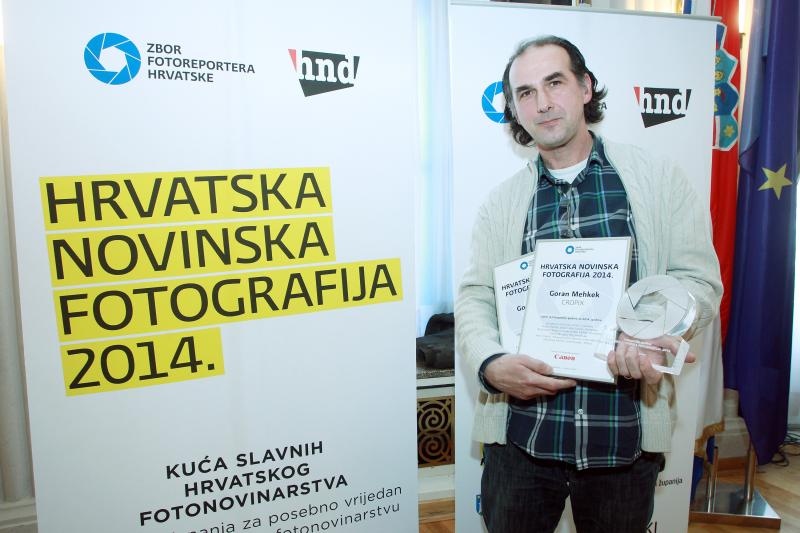 Velika dvorana HND-a, Proglasenje pobjednika 12. natjecaja Hrvatska novinska fotografija. Photo: Goran Jakus/PIXSELL Velika dvorana HND-a, Proglasenje pobjednika 12. natjecaja Hrvatska novinska fotografija. Photo: Goran Jakus/PIXSELL