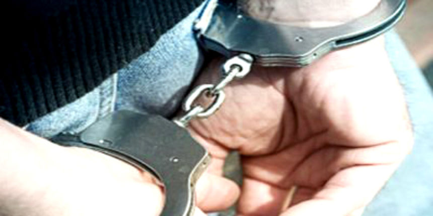 Uhićenje – lisice (Foto: HTV)