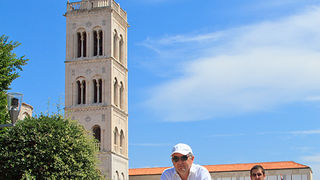 Image 892667 (auto) Image 892667 (auto)