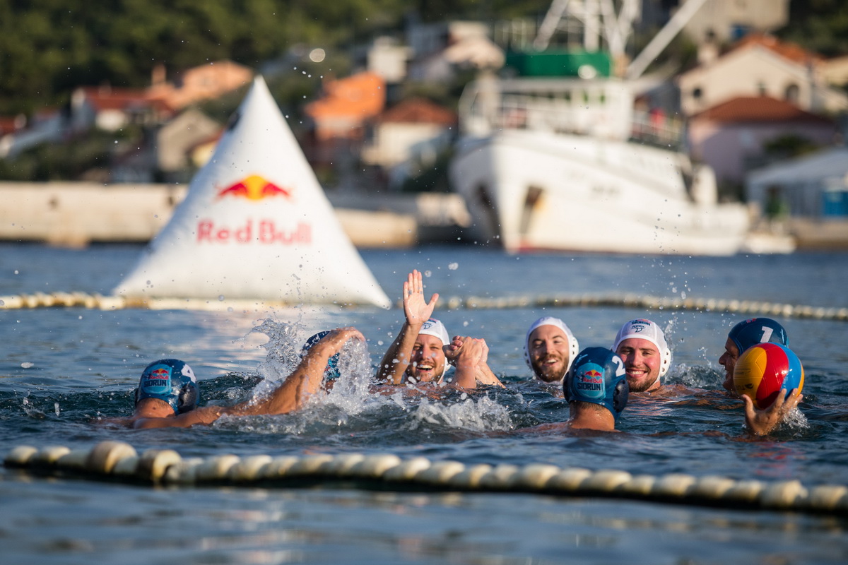 Red Bull Sidrun: Ekipa Kolpomorto proslavila pobjedu u Kalima Red Bull Sidrun: Ekipa Kolpomorto proslavila pobjedu u Kalima