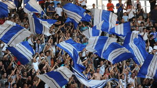Zadar, 010610.
Dvorana Kresimir Cosic u Zadru. Druga finalna utakmica kosarkaskog prvenstva Hrvatske odigrana izmedju KK Zadar i KK Cibona.
Na slici: Tornado
Foto: Andrija Lucic / CROPIX Zadar, 010610.
Dvorana Kresimir Cosic u Zadru. Druga finalna utakmica kosarkaskog prvenstva Hrvatske odigrana izmedju KK Zadar i KK Cibona.
Na slici: Tornado
Foto: Andrija Lucic / CROPIX