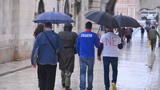 U Zadru novi prosvjed protiv covid potvrda