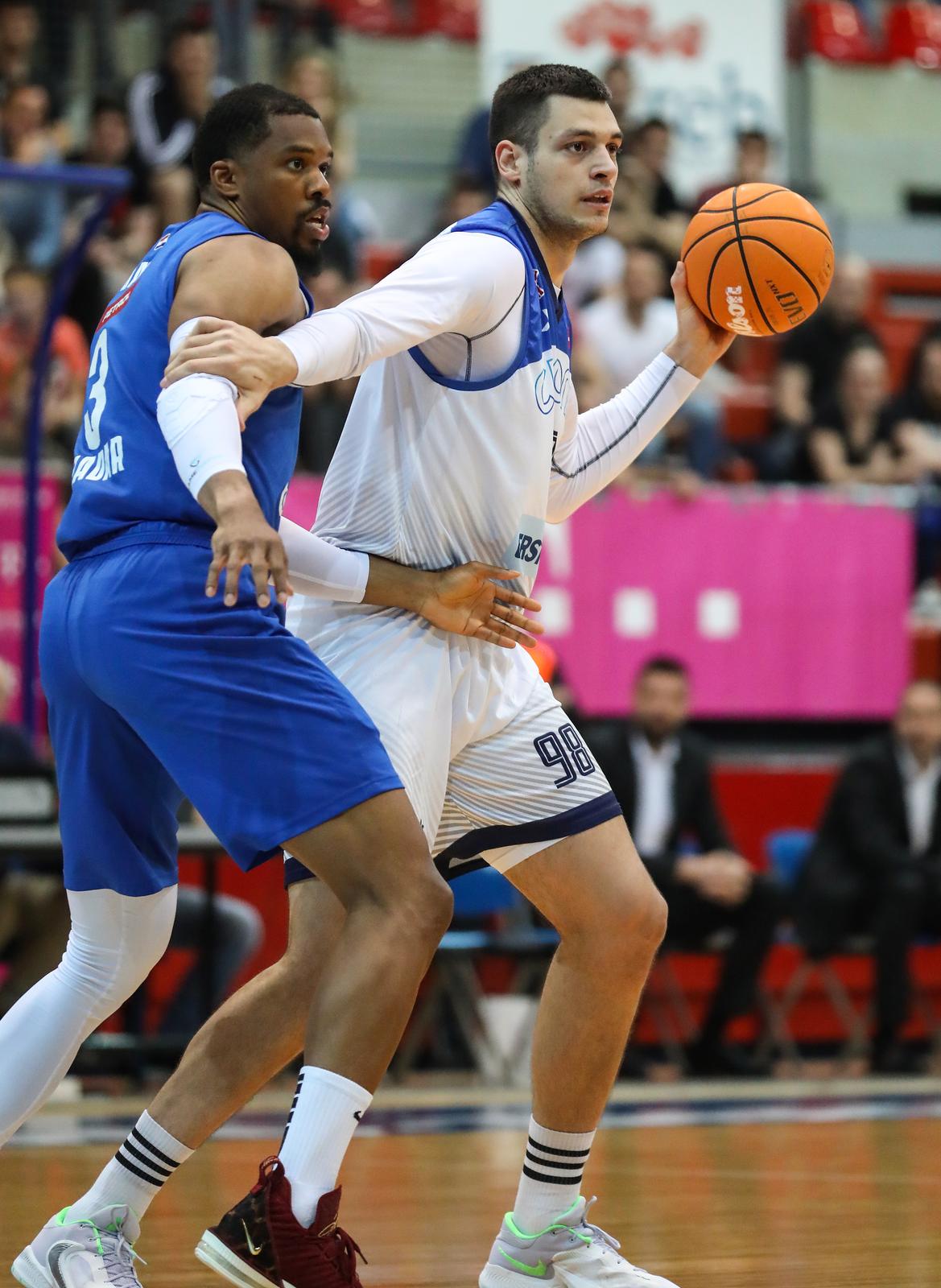 Polufinale doigravanja, 2. utakmica: KK Cibona – KK Zadar 70-85 Polufinale doigravanja, 2. utakmica: KK Cibona – KK Zadar 70-85