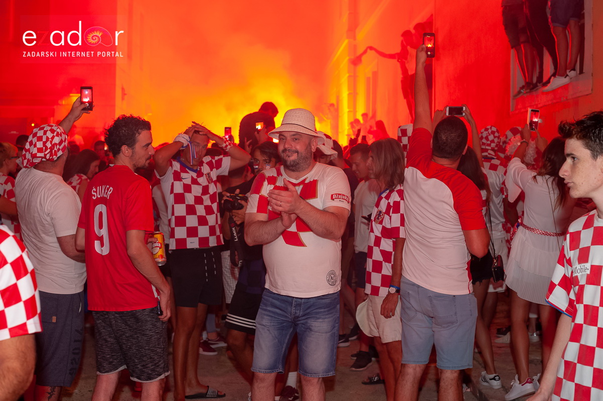 Zadar je gorio: Velika fešta nakon plasmana Vatrenih u finale Svjetskog prvenstva