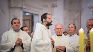 Nadbiskup Puljić predvodio svečano misno slavlje u crkvi. sv. Marije u sklopu obilježavanja 950. obljetnice spomena samostana. Foto: Iva Perinčić