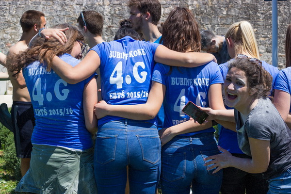 Ludijada maturanata na zadarskoj rivi 17. svibnja 2016. Foto: Bojan Bogdanić