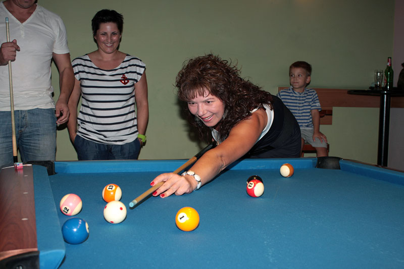 Biljarski turnir mješovitih parova u povodu Stanarske fešte, Foto: Lucija Juravić Biljarski turnir mješovitih parova u povodu Stanarske fešte, Foto: Lucija Juravić