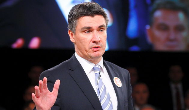 Zagreb, 150911.
Tvornica Kulture, Subiceva ulica.
Koalicija SDP-HNS-IDS-HSU predstavila je svoj izborni program novinarima i clanovima Koalicije. O programu su govorili vodeci ljudi Koalicije, predsjednik SDP-a Zoran Milanovic, predsjednik HNS-a Radimir C