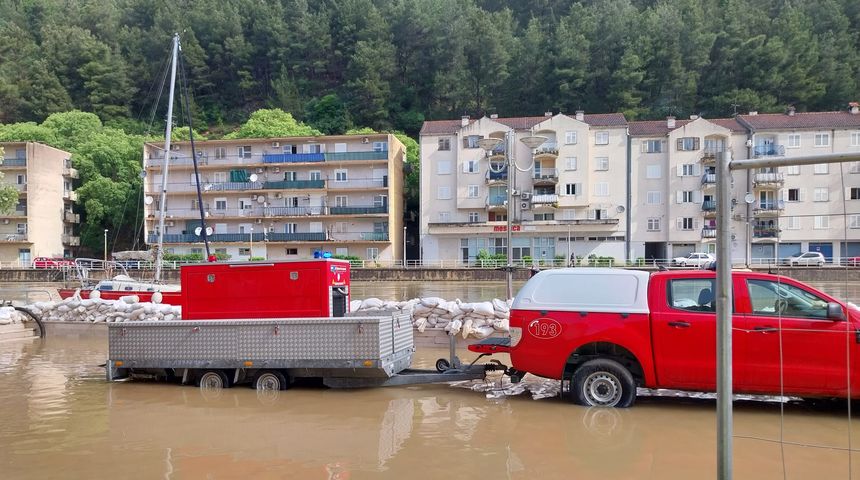 poplava Obrovac poplava Obrovac