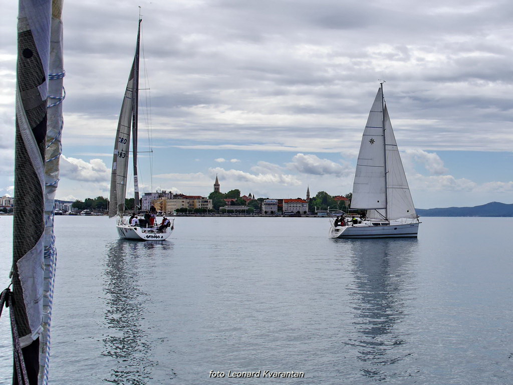 Image 441237 (auto) Image 441237 (auto)