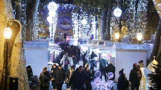 Zagrebački Advent ove godine pun je svjetla i šarenila