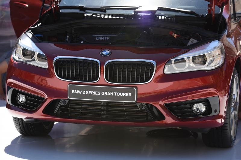 Posljednje pripreme za svjetsku premijeru novog modela BMW-a Gran Tourer serije 22, foto: Dino Stanin/PIXSELL Posljednje pripreme za svjetsku premijeru novog modela BMW-a Gran Tourer serije 22, foto: Dino Stanin/PIXSELL