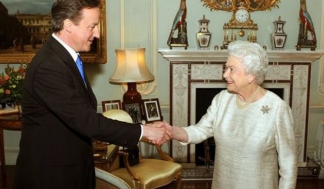 David Cameron i kraljica Elizabeta II, Foto: AP Photo