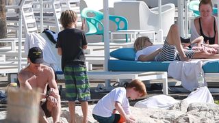 Glumica Julia Roberts u društvu supruga i djece uživa na splitskoj plaži