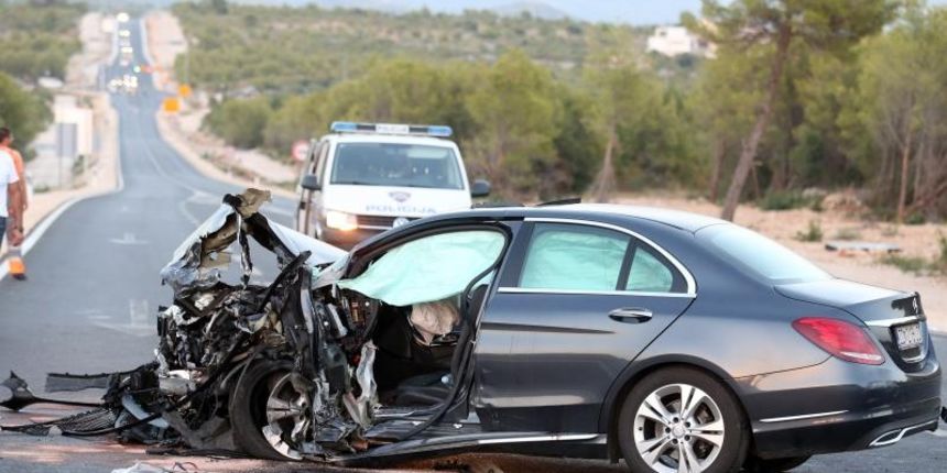 Sudar, ilustracija. Stravičan sudar na vodičkoj obilaznici odnio jedan još jedan život a šest je osoba teško ozljeđeno