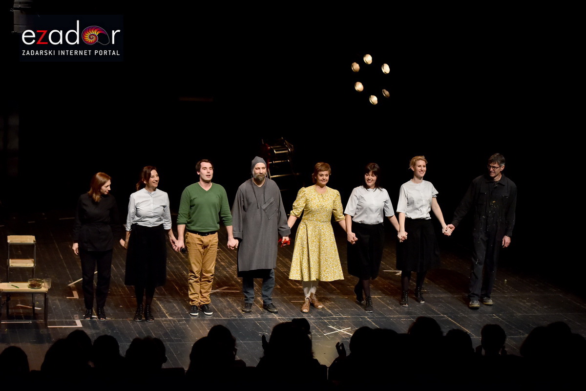 Premijera predstave “Nikome pravo” u Kazalištu lutaka Zadar Premijera predstave “Nikome pravo” u Kazalištu lutaka Zadar