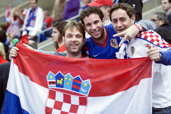 Barcelona 250113.
Gradska dvorana Palau Sant Jordi.
Svjetsko prvenstvo u rukometu za muskarce Spanjolska 2013.
Utakmica polufinala izmedju Hrvatske i Danske.
Na fotografiji: navijaci.
Foto: Ante Cizmic / CROPIX Barcelona 250113.
Gradska dvorana Palau Sant Jordi.
Svjetsko prvenstvo u rukometu za muskarce Spanjolska 2013.
Utakmica polufinala izmedju Hrvatske i Danske.
Na fotografiji: navijaci.
Foto: Ante Cizmic / CROPIX
