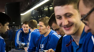 Druženje s košarkašima Zadra u Caffe baru Forum, Foto: Mia Čop Druženje s košarkašima Zadra u Caffe baru Forum, Foto: Mia Čop