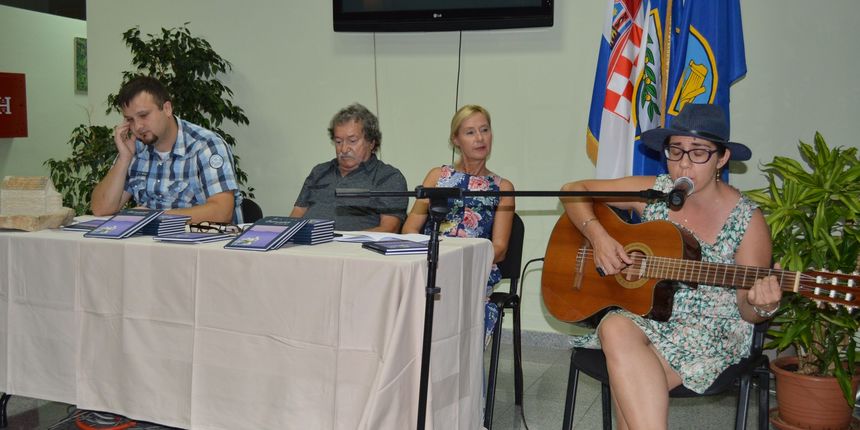 Održana promocija zbirke čakavske poezije “Cvit mindule”