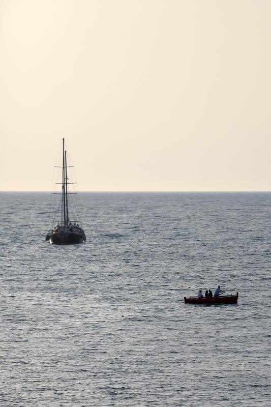 Panoramske fotografije s trajekta koji vozi od Zadra do otoka Ugljana. Photo: Filip Brala/PIXSELL Autor  Filip Brala/PIXSELL KLJUČNE RIJEČI  panorama, morske orgulje, pozdrav suncu, trajekt, riva