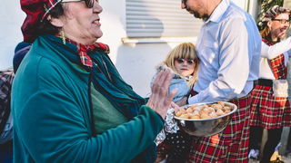 Škotski kiltovi preplavili zadarske Stanove Škotski kiltovi preplavili zadarske Stanove