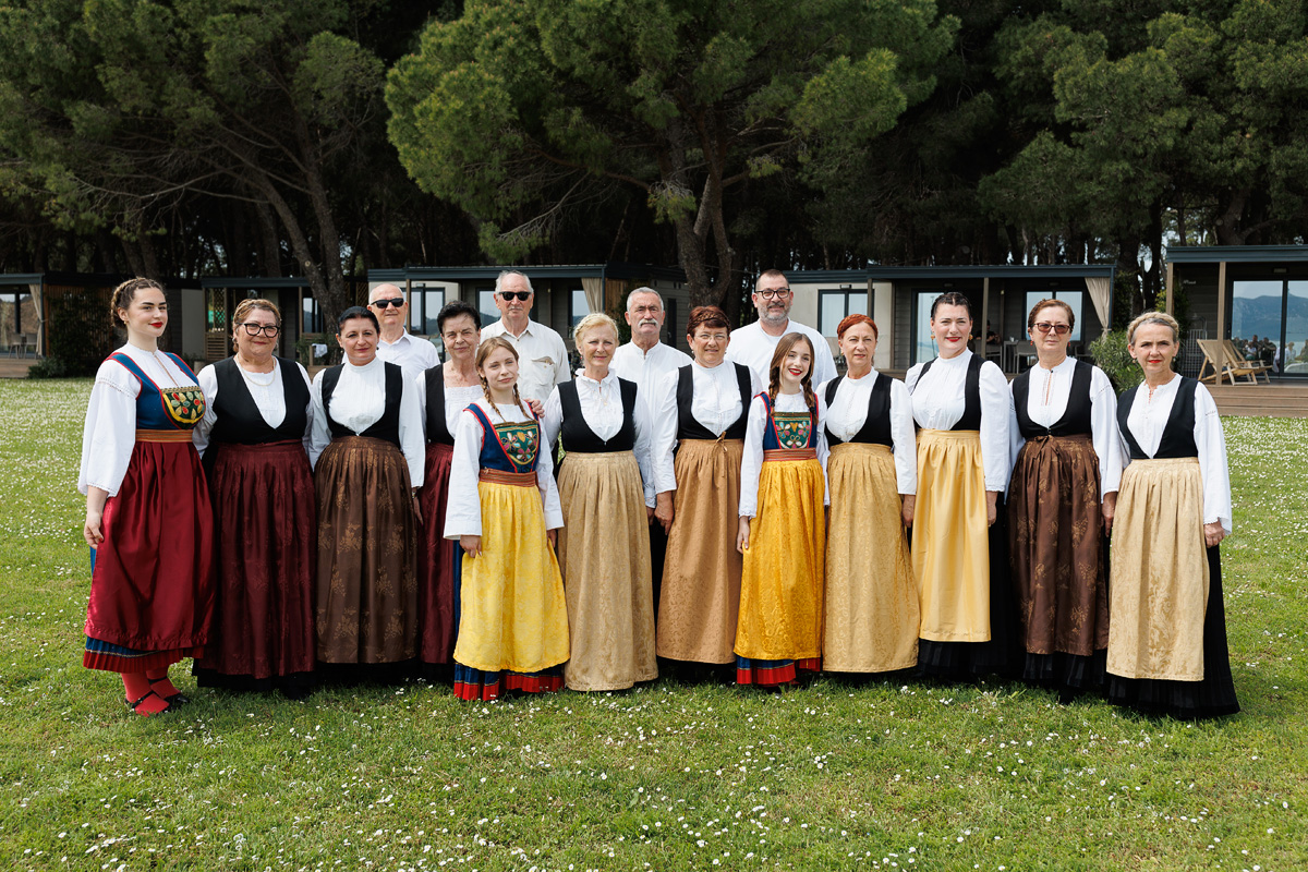 Materine užance @ kamp Crkvine, Vransko jezero Materine užance @ kamp Crkvine, Vransko jezero