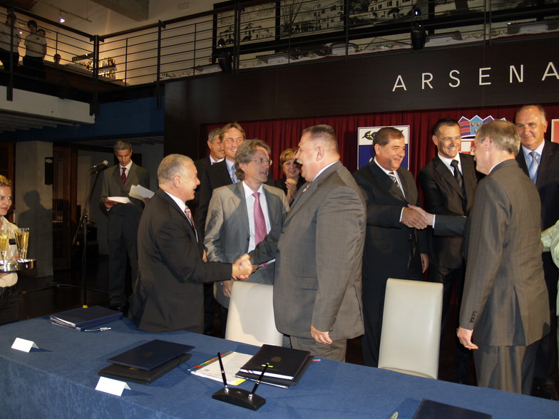 Potpis ugovora za Luku Zadar 7.rujna 2007, Arsenal Zadar Potpis ugovora za Luku Zadar 7.rujna 2007, Arsenal Zadar