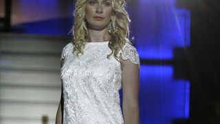 Bol, 010711.
Zlatni Rat.
Druga vecer Dove Fashion.hr revije na plazi Zlatni Rat u Bolu.
Na slici: kreacije Ivice Skoke.
Foto: Jakov Prkic / CROPIX Bol, 010711.
Zlatni Rat.
Druga vecer Dove Fashion.hr revije na plazi Zlatni Rat u Bolu.
Na slici: kreacije Ivice Skoke.
Foto: Jakov Prkic / CROPIX