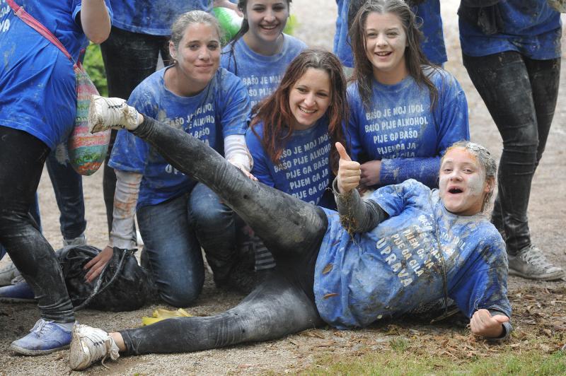 Ludijada zadarskih maturanata 16. svibnja 2014. Foto: Filip Brala/PIXSELL Ludijada zadarskih maturanata 16. svibnja 2014. Foto: Filip Brala/PIXSELL