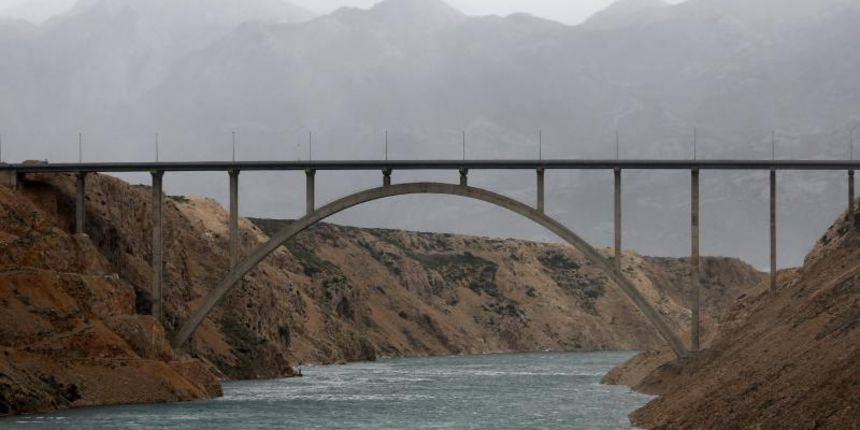 Maslenički most Maslenički most