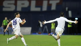 Zagreb, 220513.
Stadion Maksimir.
Uzvratna utakmica 22. finala Hrvatskog nogometnog kupa, Lokomotiva – Hajduk.
Na fotografiji: Ivan Vukovic.
Foto: Srdjan Vrancic / CROPIX Zagreb, 220513.
Stadion Maksimir.
Uzvratna utakmica 22. finala Hrvatskog nogometnog kupa, Lokomotiva – Hajduk.
Na fotografiji: Ivan Vukovic.
Foto: Srdjan Vrancic / CROPIX